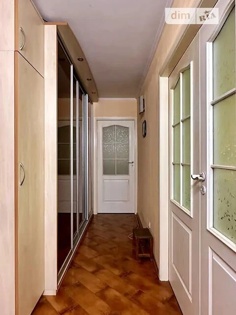 Продаж 2к квартири 54 кв. м на вул. Прирічна 17Д • ID 347925