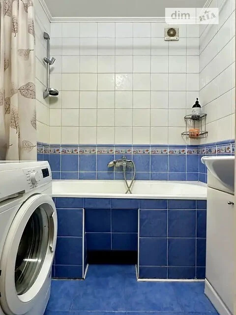 Продаж 2к квартири 54 кв. м на вул. Прирічна 17Д • ID 347925