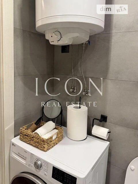 Продаж 1к квартири 49 кв. м на вул. Практична 1 • ID 3479247