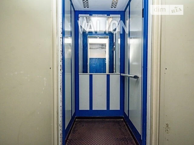 Продаж 2к квартири 55 кв. м на вул. Митрополита Василя Липкі