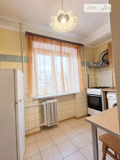 Продаж 3к квартири 62.9 кв. м на наб. Русанівська 8 • ID 347