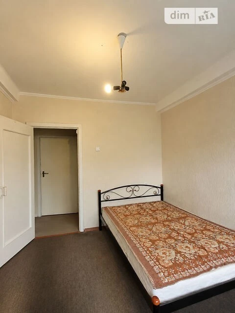 Продаж 3к квартири 62.9 кв. м на наб. Русанівська 8 • ID 347