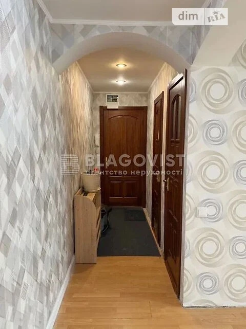 Продаж 3к квартири 60 кв. м на вул. Березняківська 4 • ID 34