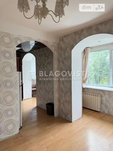 Продаж 3к квартири 60 кв. м на вул. Березняківська 4 • ID 34