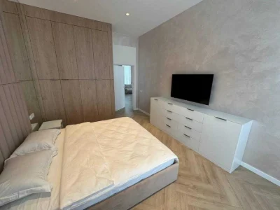 Продаж нової 170м2 з терасою ЖК "Смарагдовий" вул. Генерала