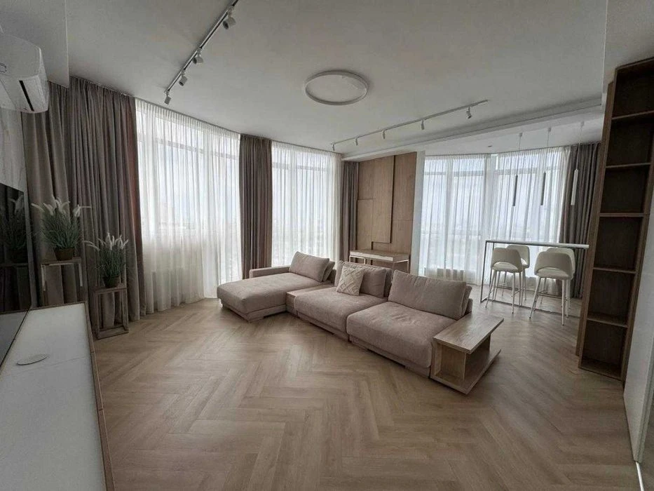 Продаж нової 170м2 з терасою ЖК "Смарагдовий" вул. Генерала