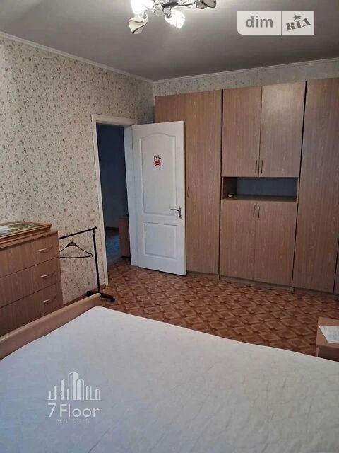 Продаж 4к квартири 85 кв. м на вул. Академіка Заболотного 94