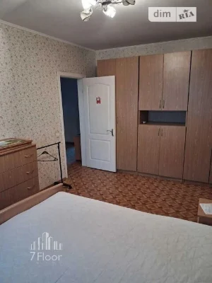 Продаж 4к квартири 85 кв. м на вул. Академіка Заболотного 94