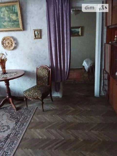 Продаж 2к квартири 41 кв. м на наб. Русанівська 10 • ID 3479