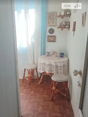 Продаж 2к квартири 41 кв. м на наб. Русанівська 10 • ID 3479