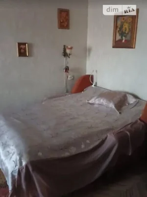 Продаж 2к квартири 41 кв. м на наб. Русанівська 10 • ID 3479