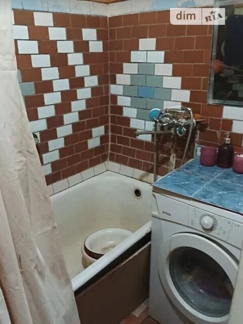 Продаж 2к квартири 41 кв. м на наб. Русанівська 10 • ID 3479