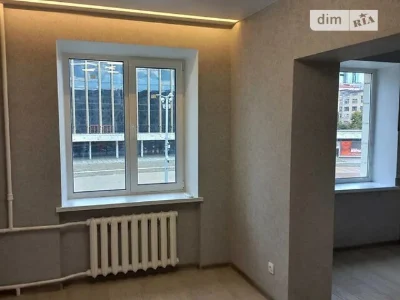 Продаж 3к квартири 52 кв. м на вул. Велика Васильківська 114