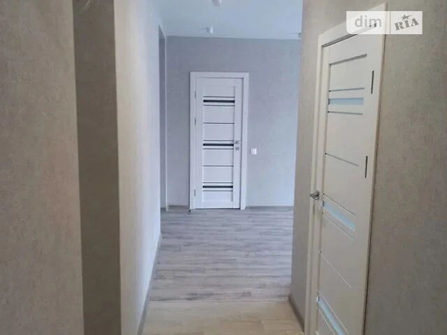 Продаж 3к квартири 52 кв. м на вул. Велика Васильківська 114