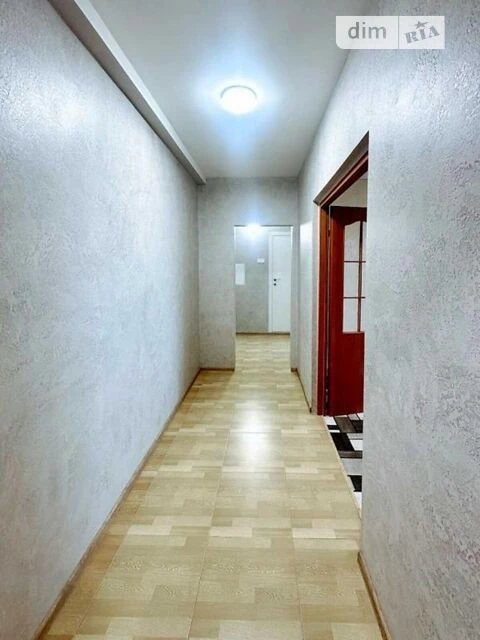 Продаж 3к квартири 72 кв. м на вул. Героїв Дніпра 62 • ID 34