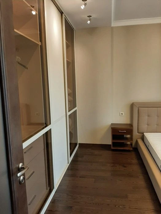 Новопечерські Липки. Оренда 2К. 85 м2. Верхогляда 3