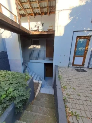 Здам 1 кімнатну квартиру-студію метро "Берестейська"