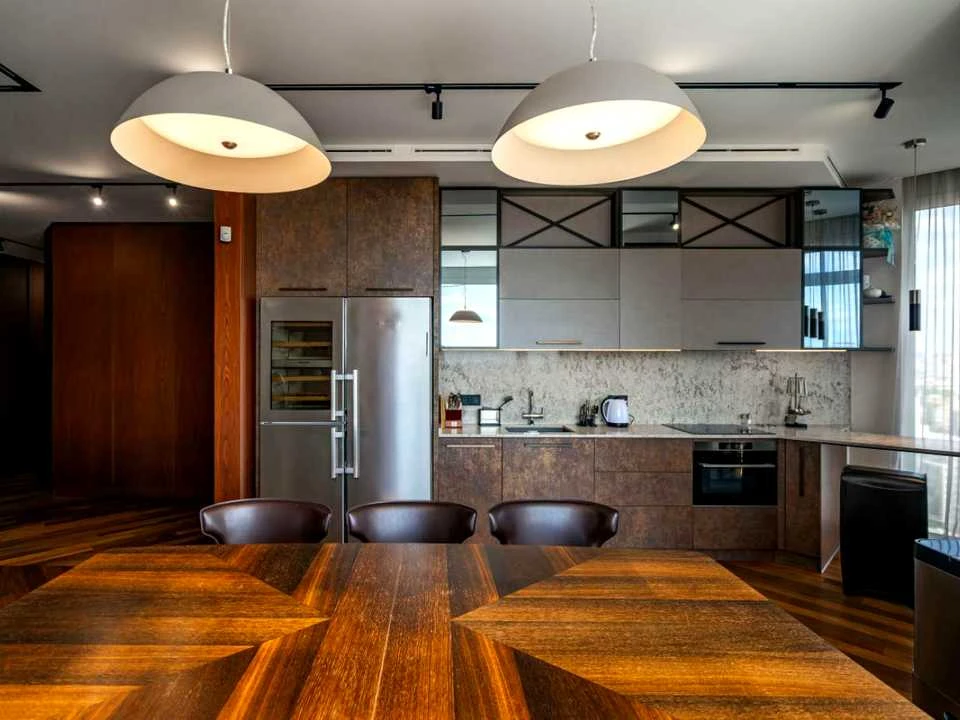 Apartment. Kyiv, Saperne Pole st.
