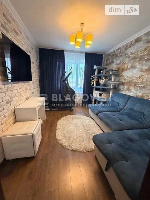 Продаж 3к квартири 75.9 кв. м на шосе Харківське 146 • ID 34