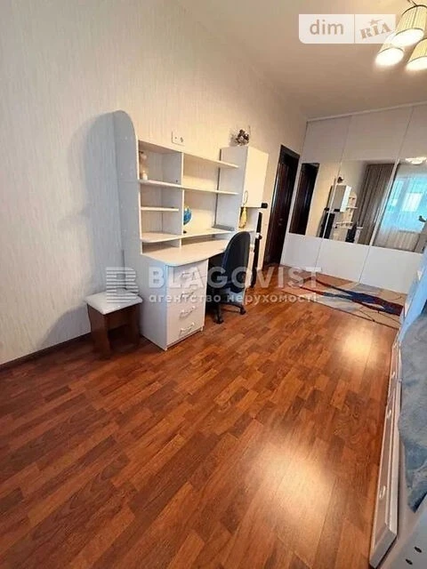Продаж 3к квартири 75.9 кв. м на шосе Харківське 146 • ID 34