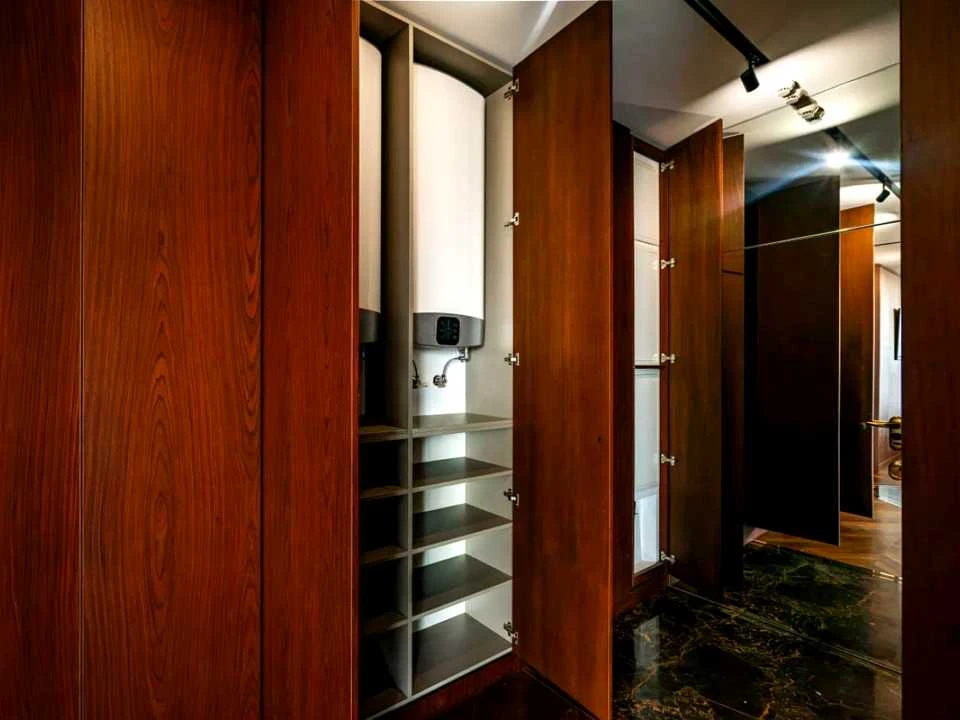Apartment. Kyiv, Saperne Pole st.