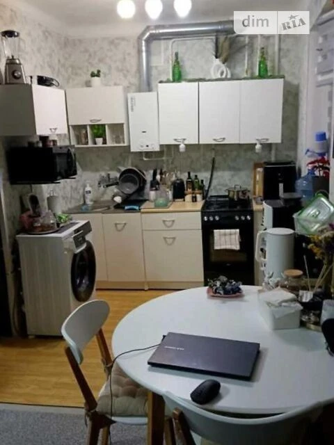 Продаж 2к квартири 46 кв. м на пров. Коломийський 18 • ID 34