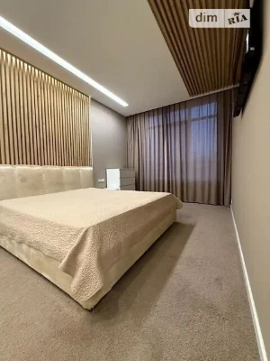 Продаж 2к квартири 75 кв. м на вул. Маккейна Джона 7 • ID 34