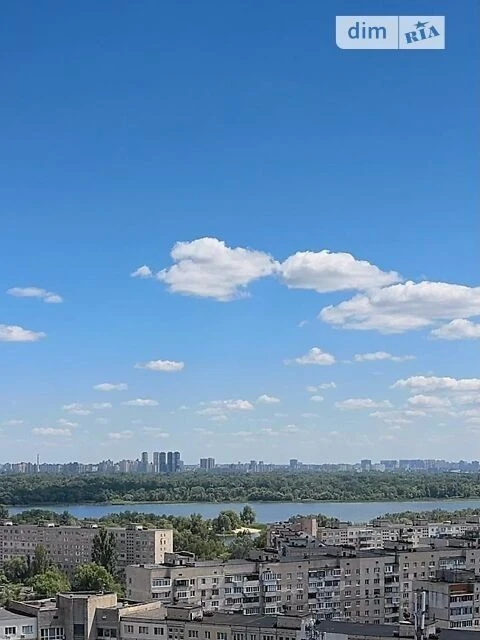 Продаж 1к квартири 58.6 кв. м на просп. Володимира Івасюка 5