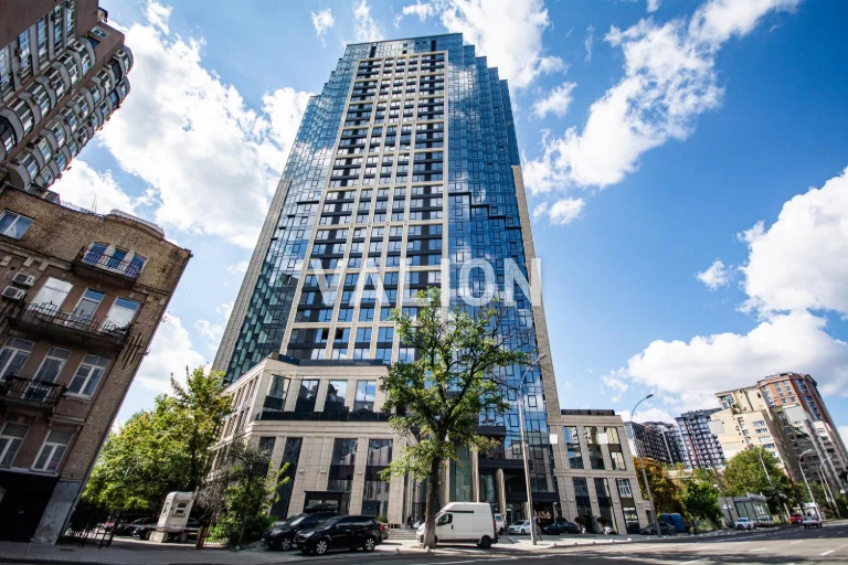 Продаж 2х кімнатної квартири в ЖК А136 вулиця Антоновича 136