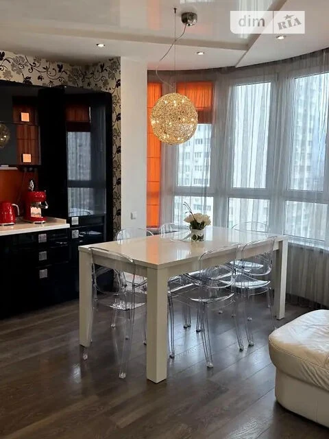 Продаж 2к квартири 73 кв. м на вул. Урлівська 21Б • ID 34792