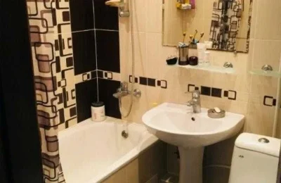 Продам 2к кв 3/5 на Петра Григоренко ( Мистерия)
