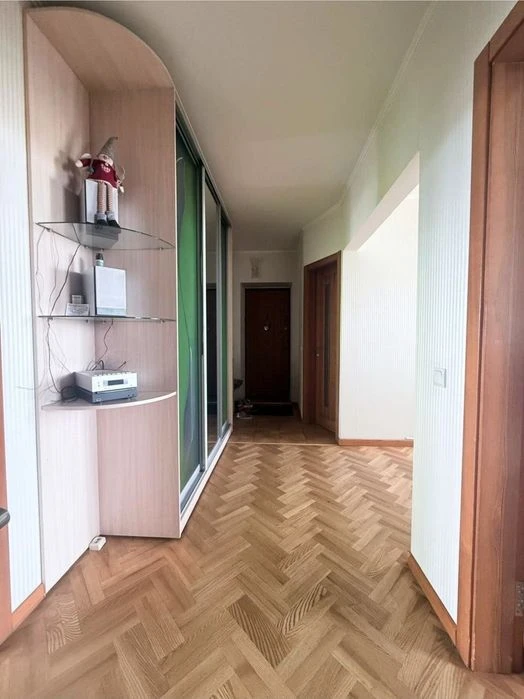 Продам 2х квартиру с ремонтом Автомное отопление в квартире.