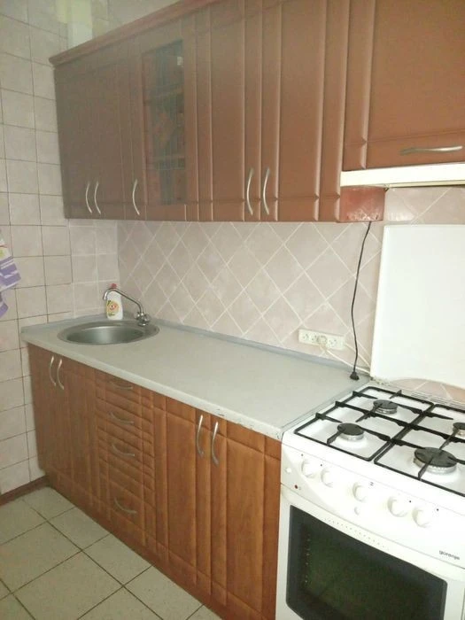 ДАРНИЦЬКИЙ Своя. Метро Харківська