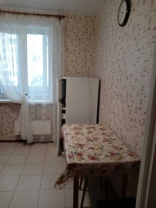 ДАРНИЦЬКИЙ Своя. Метро Харківська