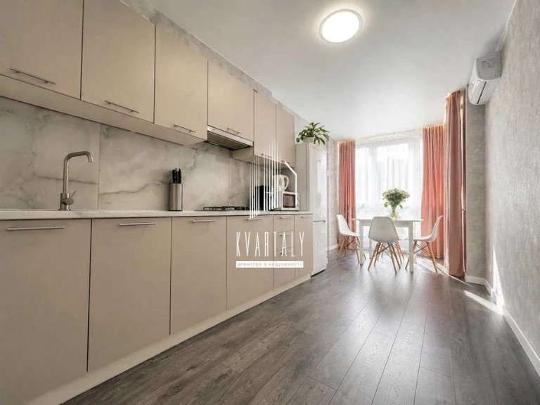 Продаж квартири ЖК Лісова Казка 2 вул. Радистів, 40