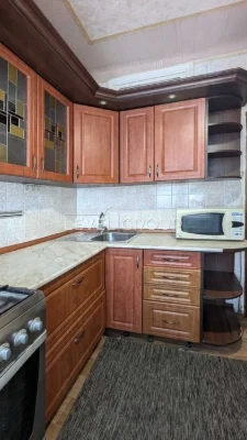 Продаж 2-кімнатної квартири з ремонтом в Солом'янському райо