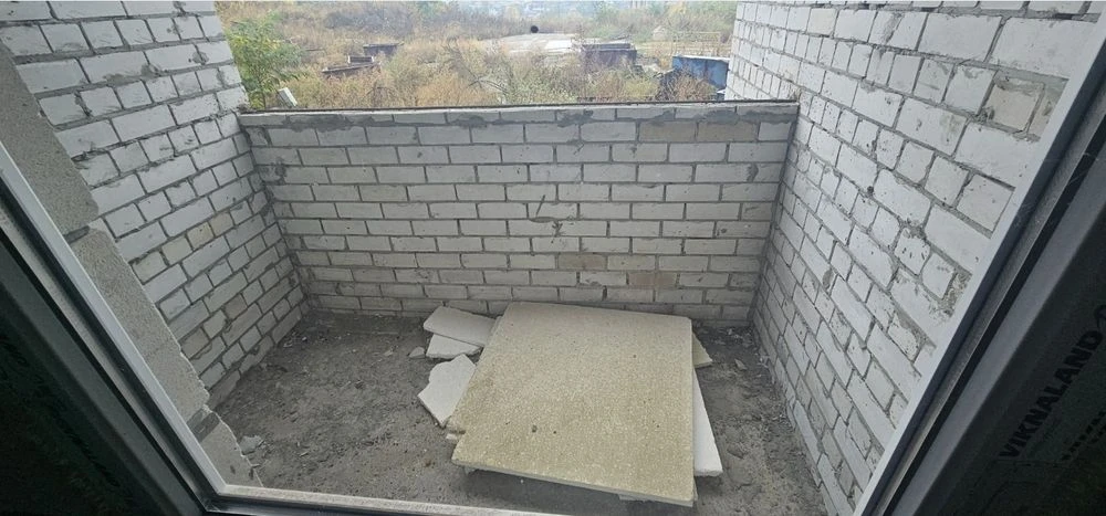 ЖК Сказка продам 1-квартиру 40.2м кв Дом 19 Холодная Гора.L
