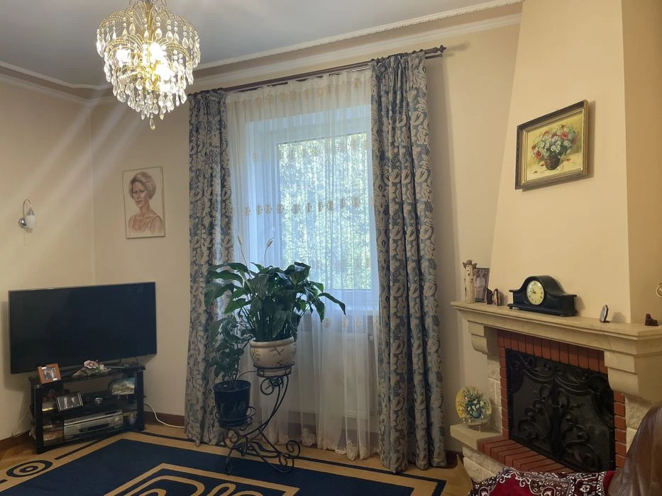 Продаж будинку вул. Подільська(р-н Ленквськоі)