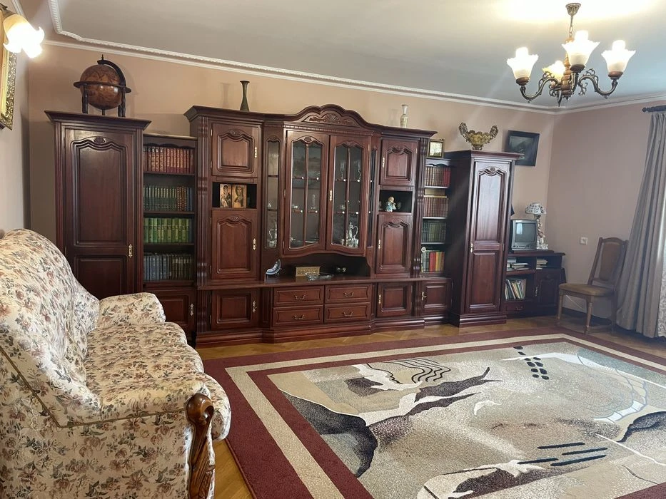 Продаж будинку вул. Подільська(р-н Ленквськоі)