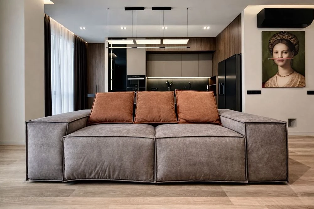 I am selling a 3-room apartment in the Geneva residential complex.