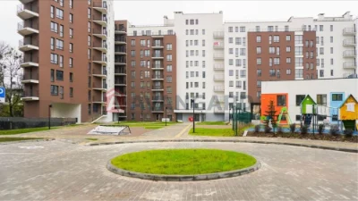 Пропонується на продаж 2-кімнатна квартира площею 65,43 м2;