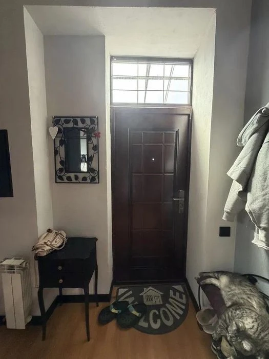 Продаж 2 кімн квартира 52.60 м² 3/3 ц вул .площа Івана Франк