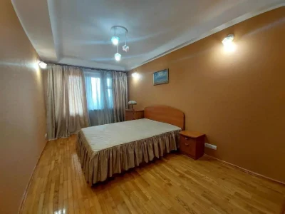 Оренда 3 к квартири Голосіївський проспект, ВДНГ, метро пору