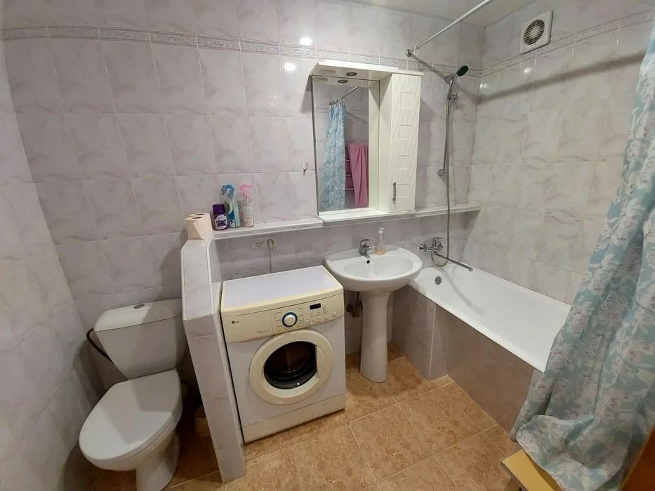 Оренда 3 к квартири Голосіївський проспект, ВДНГ, метро пору