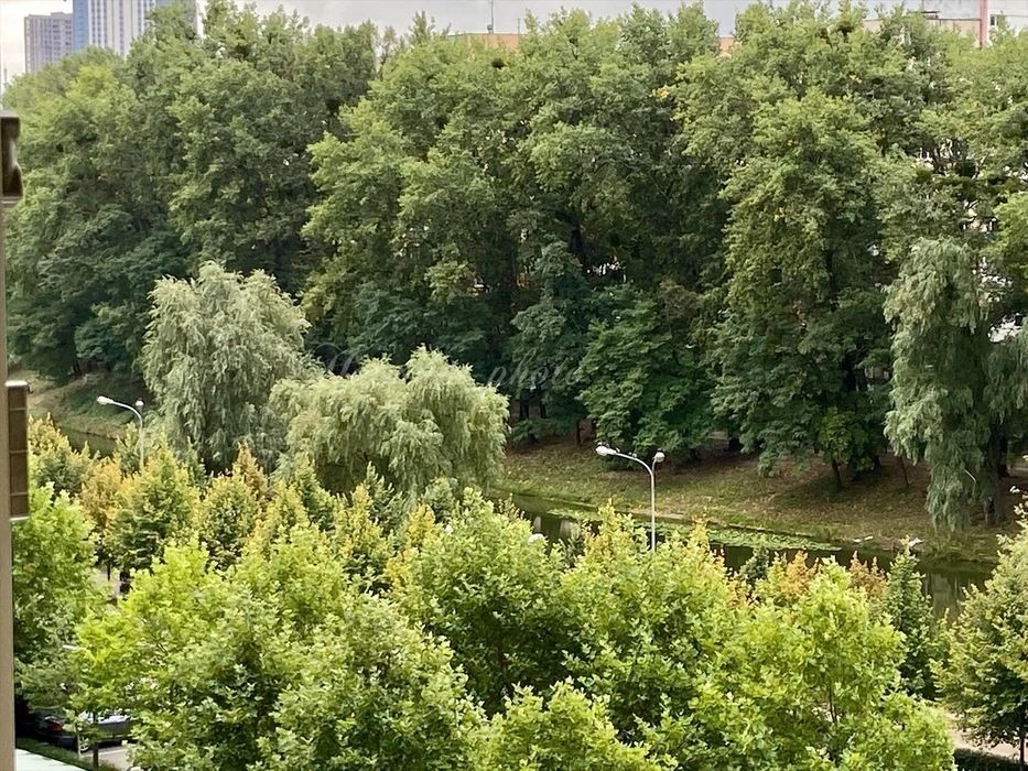 ЖК Венеція, Кішки 10, м Іподром 10 хв пішки, 1 кімнатна