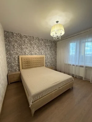 Сдам в аренду квартиру на Оболоне 80 кв. м. Генератор, лифт,