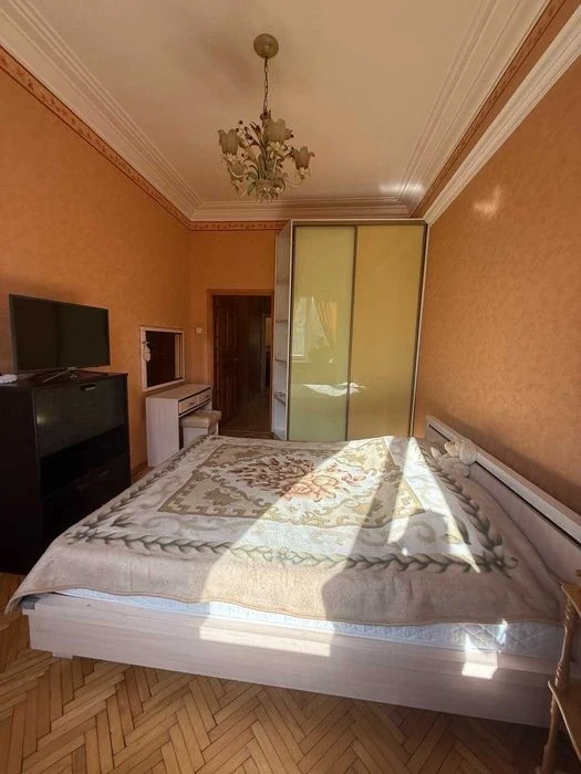 Здається 2-к квартира, 2 хв. метро Дарниця, Будівельників