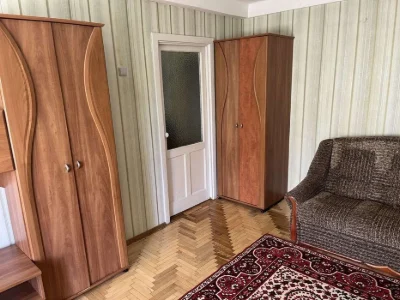 Оренда 1К Квартири, Косметичний ремонт, Метро, Ціну знижено!