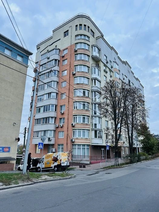 Сучасна 2к квартира Деміівка Рошен. Власна котельня!