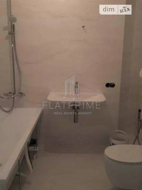 Продаж 2к квартири 71 кв. м на вул. Бульварно-Кудрявська 17